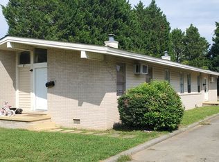 1631 W Rotary Dr APT B, High Pt, NC 27262