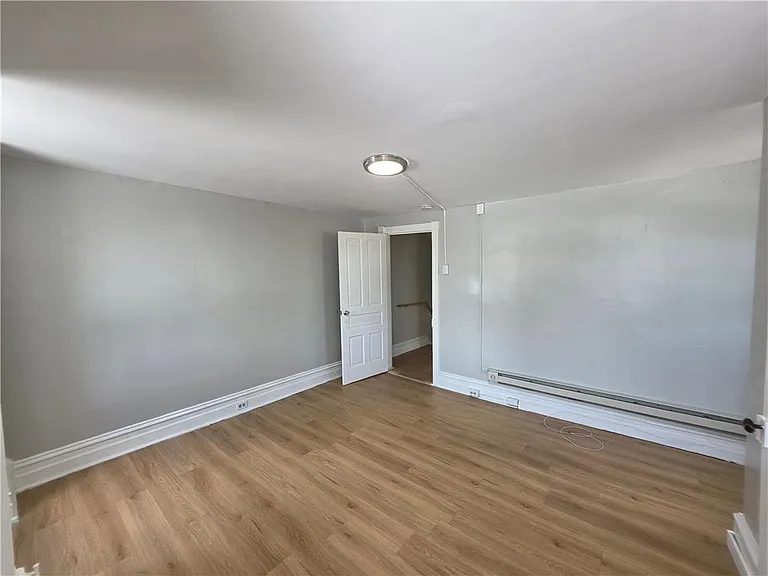 45 N 11th St #3 — Photo 3