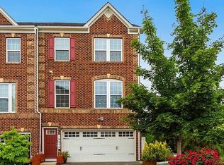 19874 Vaughn Landing Dr, Germantown, MD 20874
