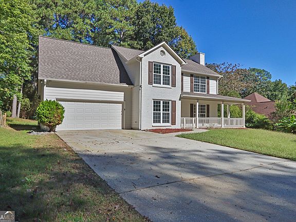 3rd image of 3130 Hall Garden Rd