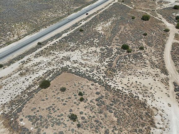 4th image of E Ridgecrest Blvd
