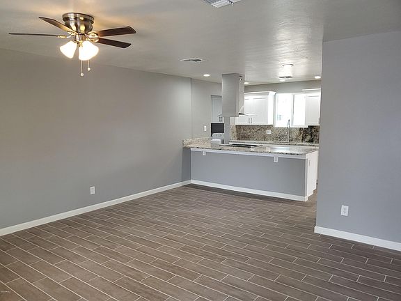 4th image of 3129 W Marshall Ave
