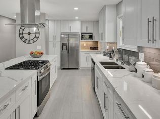 9292 Lovell Ln, La Mesa, CA 91941