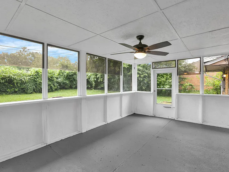 3662 Panama Dr — Photo 35
