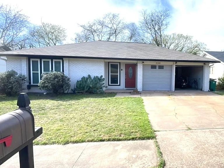 10408 Leaning Willow Dr — Photo 2