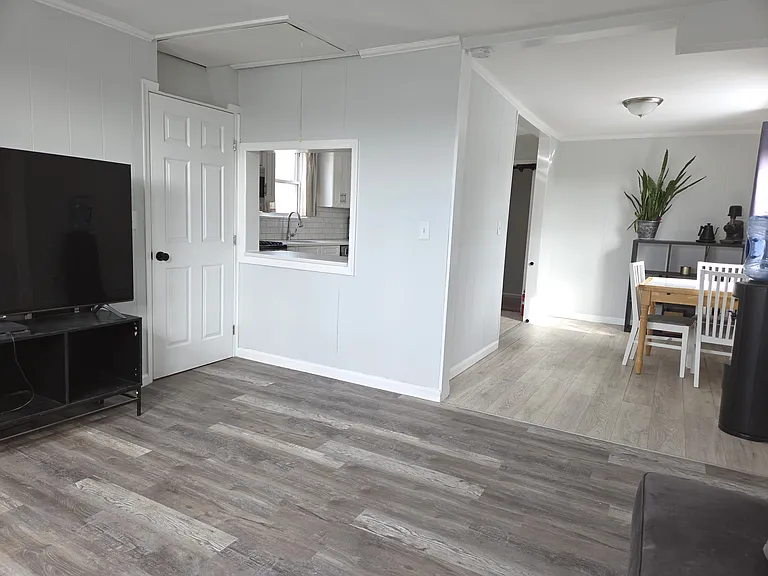 198 Wessington Ave #2 — Photo 6