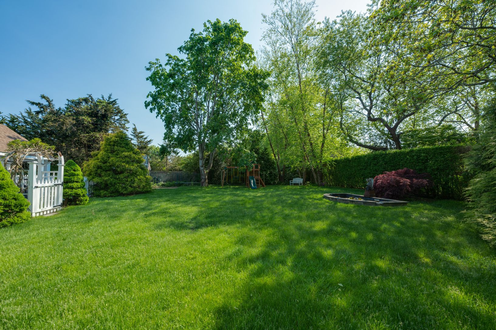  lawn