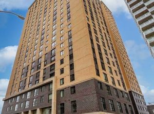 105 Champagne Ave S #1102, Ottawa, ON K1S 5E5