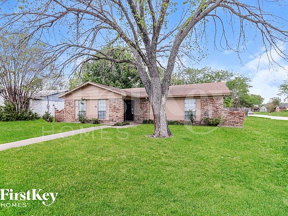 2nd image of 1933 Whitney Dr