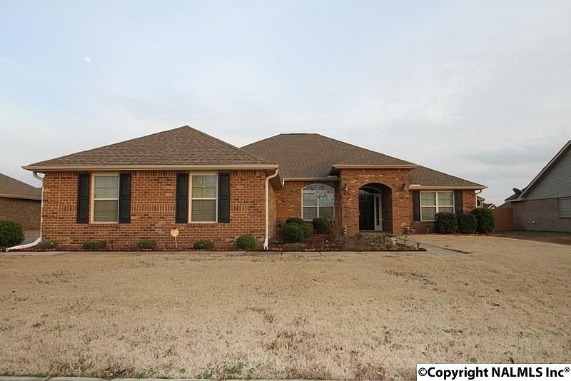 1st image of 420 Summer Cove Cir