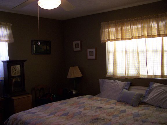4th image of 7956 44th Ave N