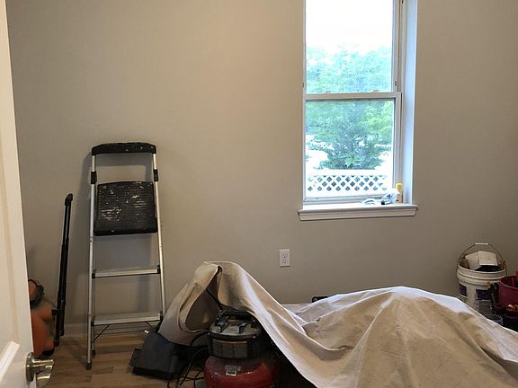 Bed 1