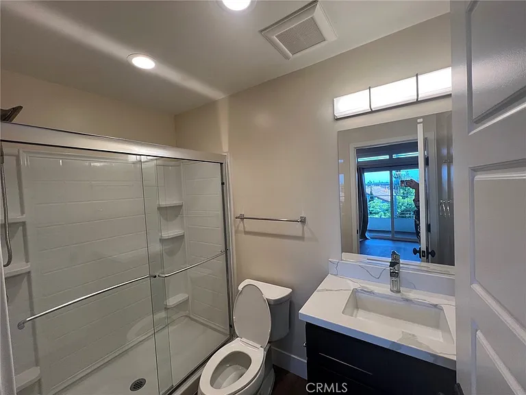 13804 Cordary Ave — Photo 35