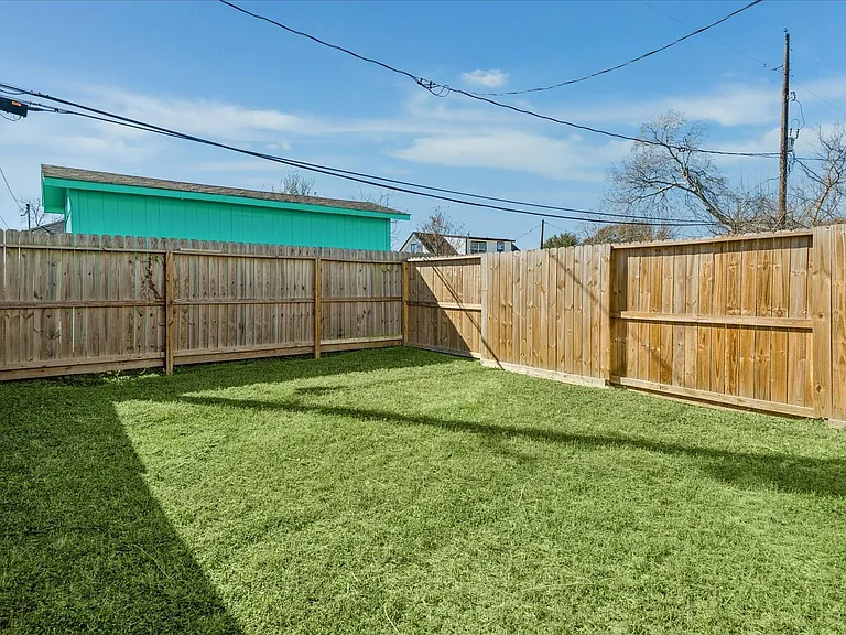 9913 Porto Rico Rd #B — Photo 33