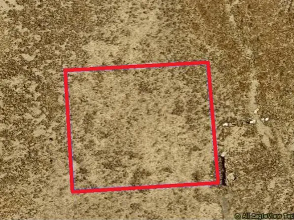 117 Th St E #11-P, Palmdale, CA 93591