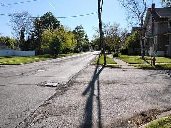 4th image of 514 W Morrell St