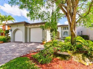 10625 NW 83rd Ct, Parkland, FL 33076