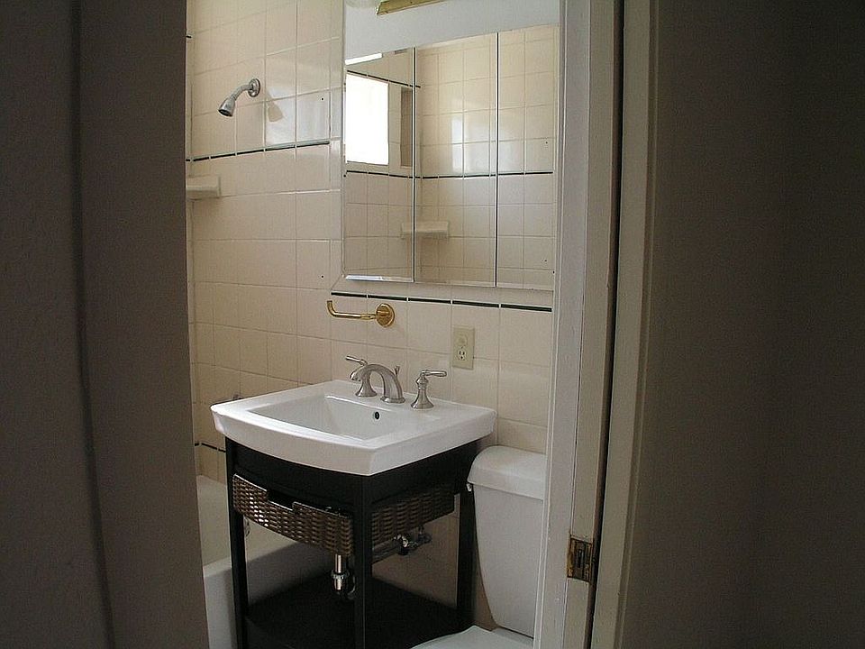 2nd image of 411 C St