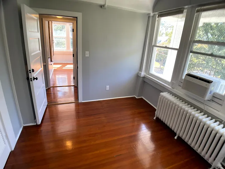 4804 Gosnold Ave #2 — Photo 10
