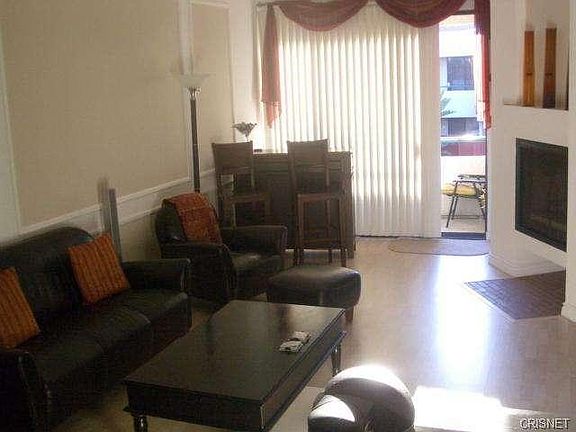 3rd image of 7211 Cozycroft Ave Unit 69
