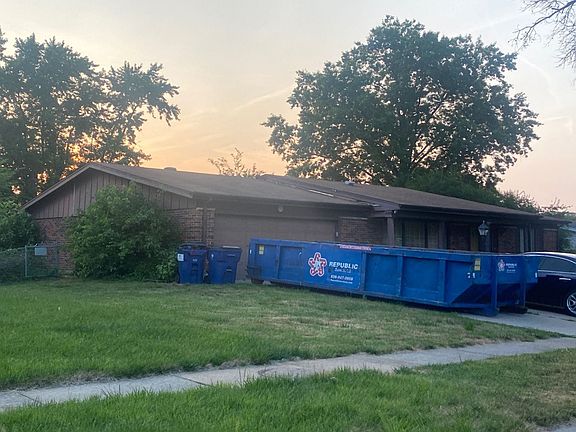 3rd image of 12857 Weatherstone Dr