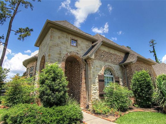 This Darling home model was bumped out on all 4 sides to provide much larger living area inside than