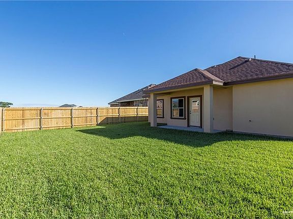 3rd image of 2505 Imperial Oaks Dr