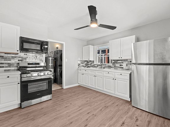 5th image of 3557 6th Ave #2