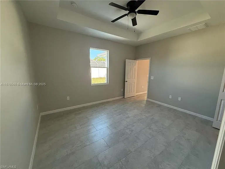 832 Holmes Ave #832 — Photo 9