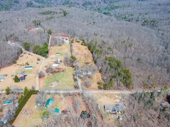 4007 Retro Hughes Rd, Graysville, TN 37338