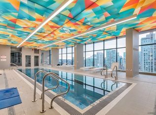 87 Nelson St #1884, Vancouver, BC