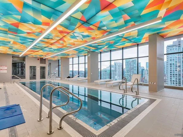 87 Nelson St #1884, Vancouver, BC V6Z 0E7