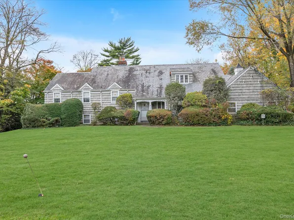 936 Madison Street, Hewlett Neck, NY 11598