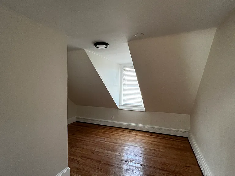 81 Summer St., Residences — Photo 4