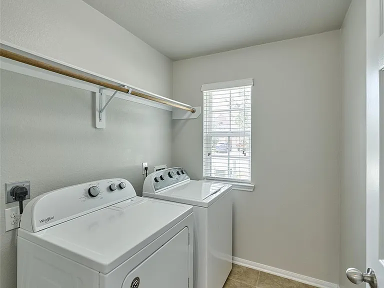 9935 Knob Hollow Way — Photo 15