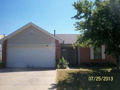 1st image of 5241 Lakeside Manor Blvd