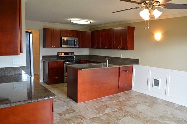 1st image of 10300 SE Waverly Ct APT 203