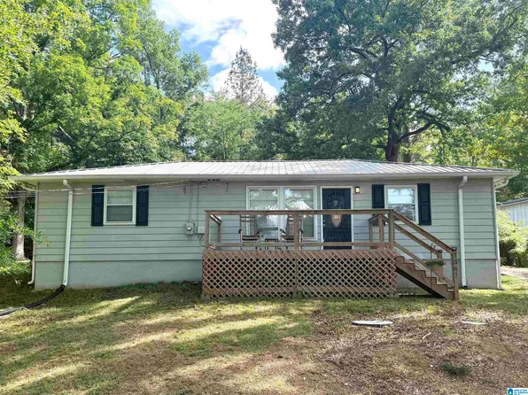 7367 Franklin Dr, Bessemer, AL 35023