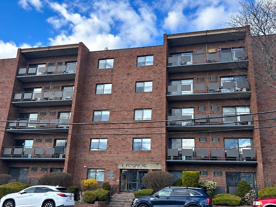 1st image of 2 Victory Rd APT 24