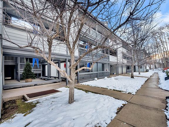 3rd image of 405 Silver King Dr #121