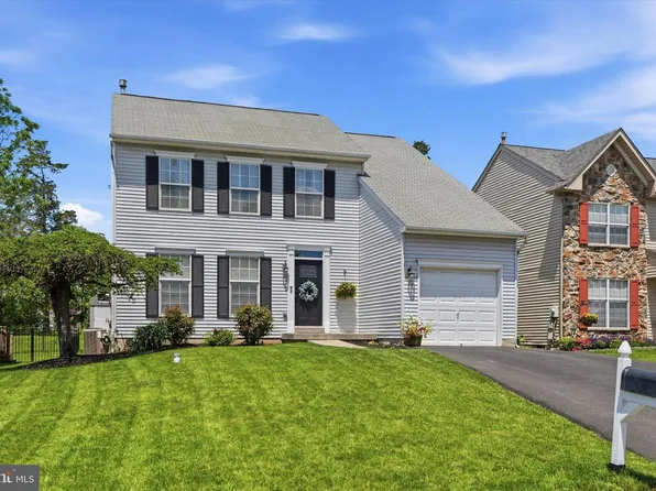 306 Ross Ln, Collegeville, PA 19426