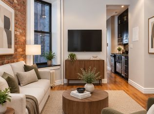 248 Mott St #7-R, New York, NY 10012