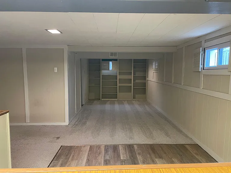2204 Bentley Manor Dr — Photo 10