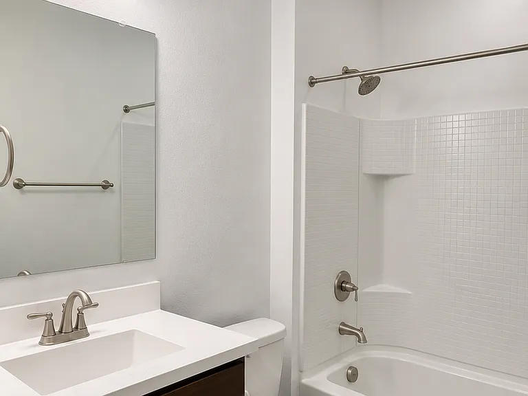 Bathroom 3, inside of Bedroom 4