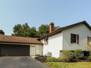 8003 Crestview Ln, Rome, NY 13440