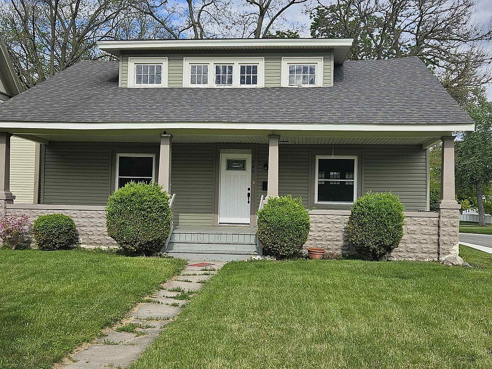 1st image of 608 S Main St