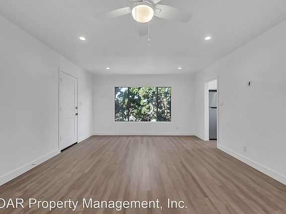 3rd image of 2930 E 5th St #10817614