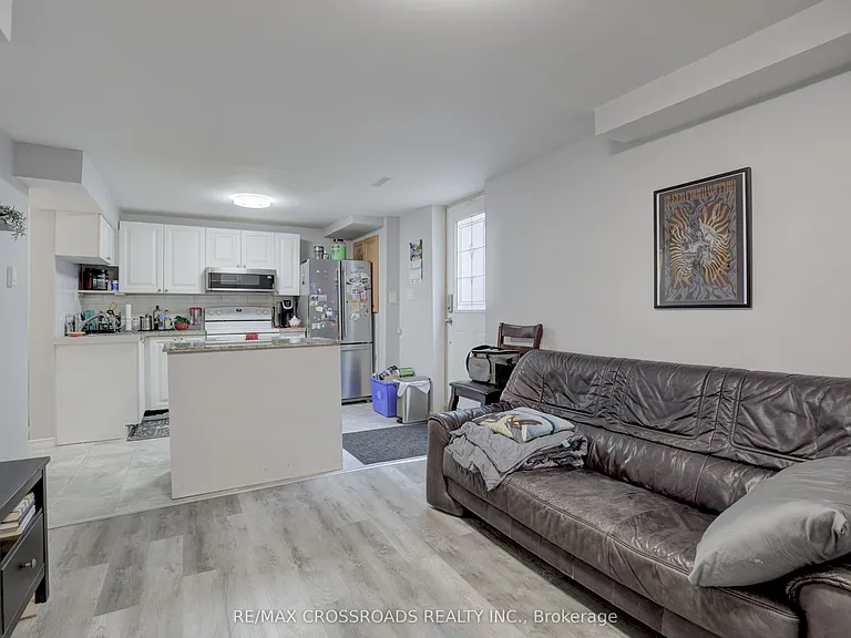 2 Viceregal Ct #BASEMENT — Photo 4