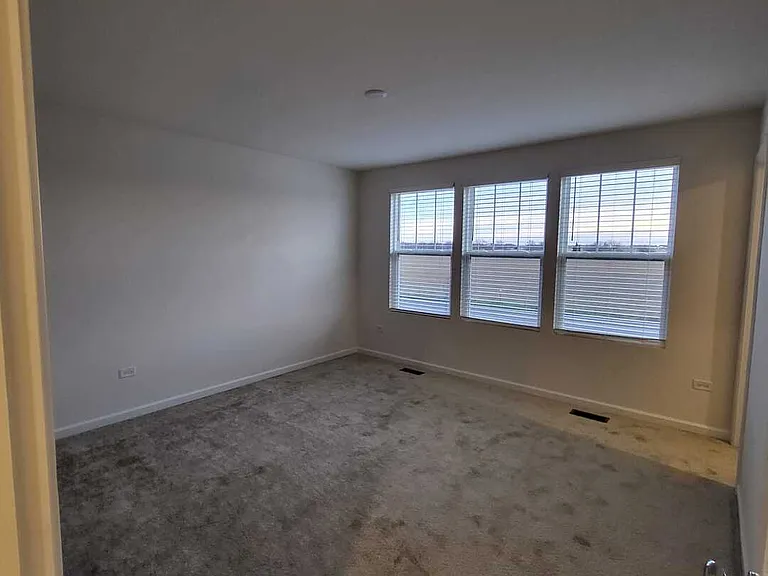 2227 Horseshoe Cir #2227 — Photo 18