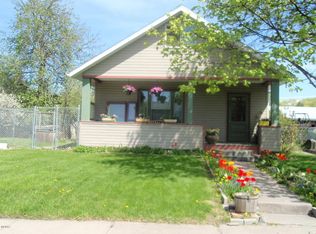 509 3rd St W, Polson, MT 59860